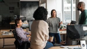 Training young professionals in this hybrid era